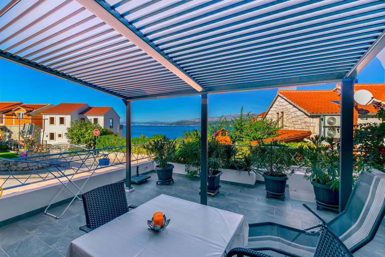 Sport & Beauty, Apartments Terrace, Postira