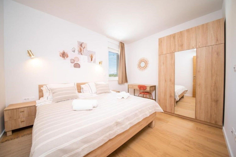 Bedroom 2, Apartments Vrsi, Nin