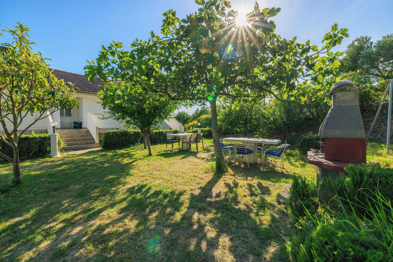 BBQ/picnic area, Apartment Ren, Lopar/Supetarska Draga