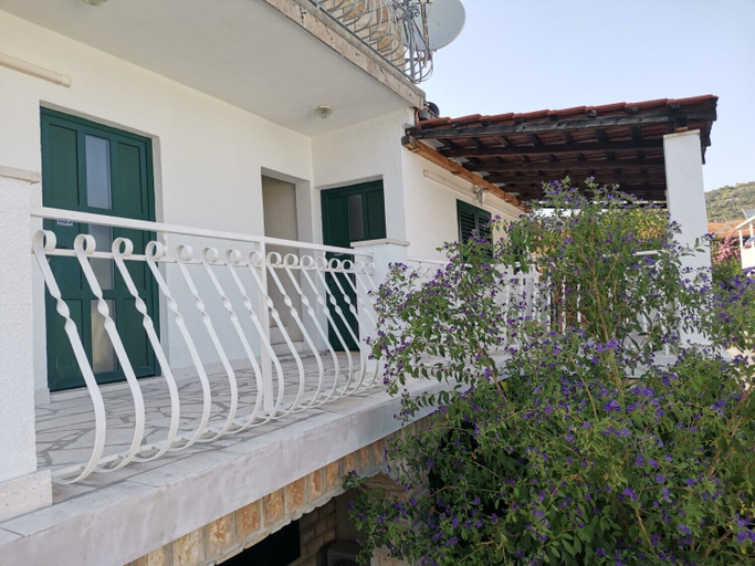 Terrace/patio 5, Apartments Srdan, Marina