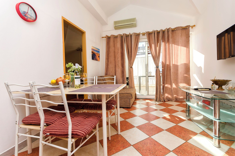 Private kitchen 4, Apartments Sunny Corner, Vodice