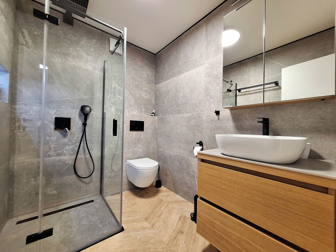 Bathroom 5, Apartments Zoran, Crikvenica