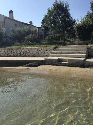 Beach 3, Apartments Andy, Sukošan