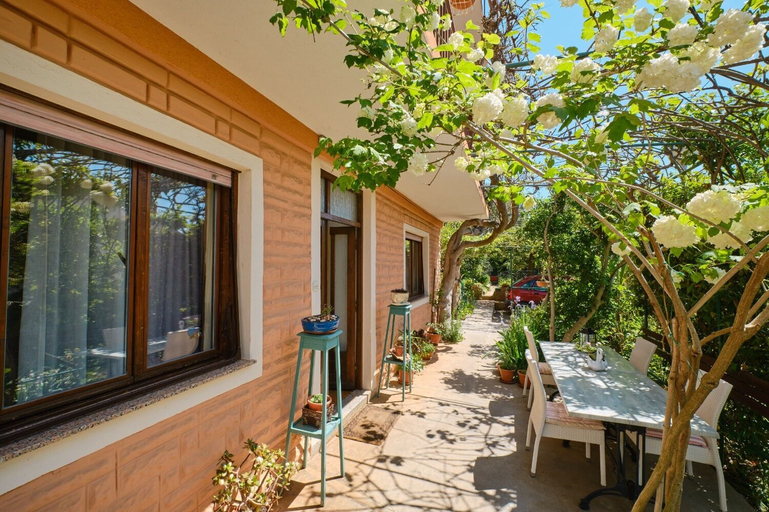 Courtyard 4, Apartment Giuseppe, Mali Lošinj