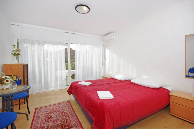 Bedroom 2, Apartments Javi, Trogir
