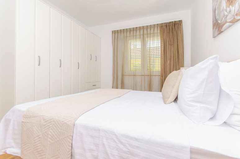 Bedroom 1, Apartments Quokka, Vodice