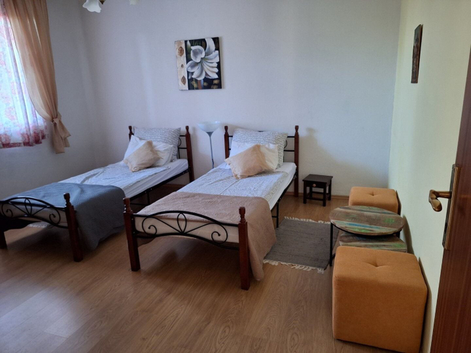 Bedroom 2, Apartment Ljilja, Fažana