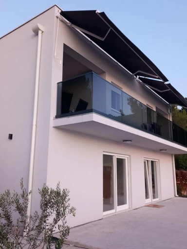 Building design 3, Apartments Damir, Slivno
