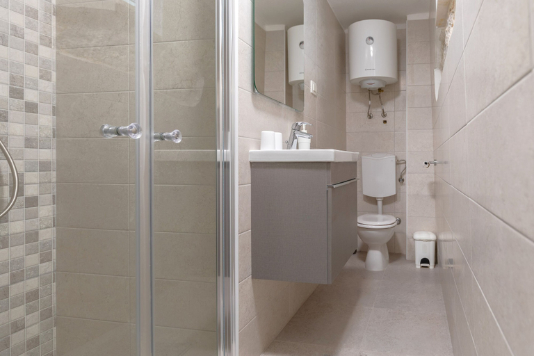 Bathroom 4, Apartment Sweet Studio, Punat