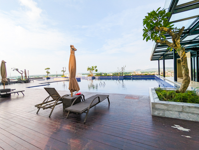 Others 2, S&D Honeymoon Studio 2002 w/Tantra Chair at Pollux, Batam