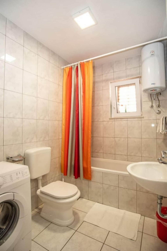 Bathroom 3, Apartments Andelko, Baška Voda