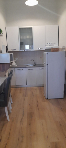 Others 5, Apartments Vanja, Vir