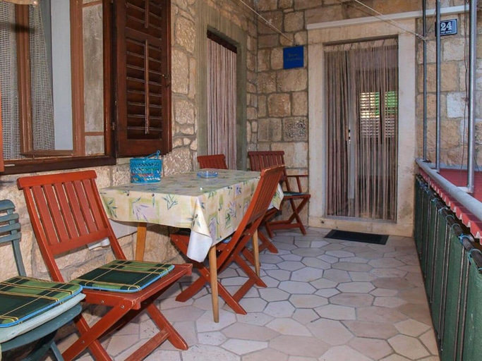 Terrace/patio, Apartment Simi, Postira
