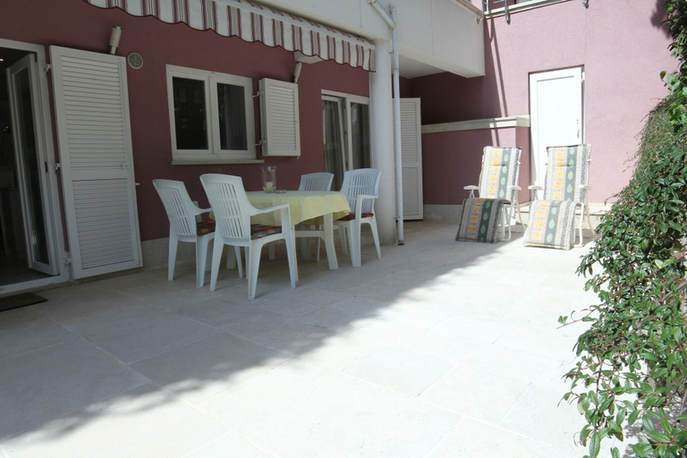 Terrace/patio 3, Apartments Adrian, Rovinj