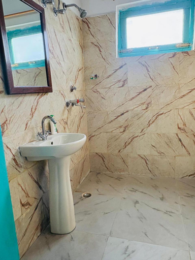 Bathroom, TRH Ekuketh, Almora