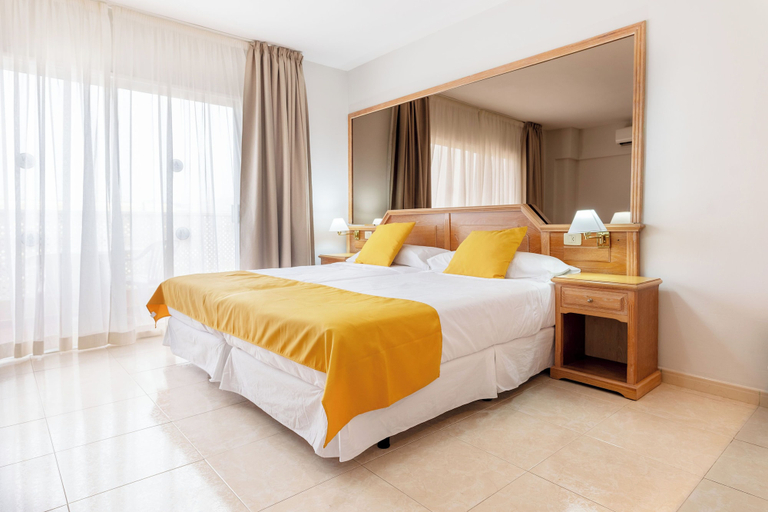Bedroom 4, Hotel Villa de Adeje Beach, Santa Cruz de Tenerife