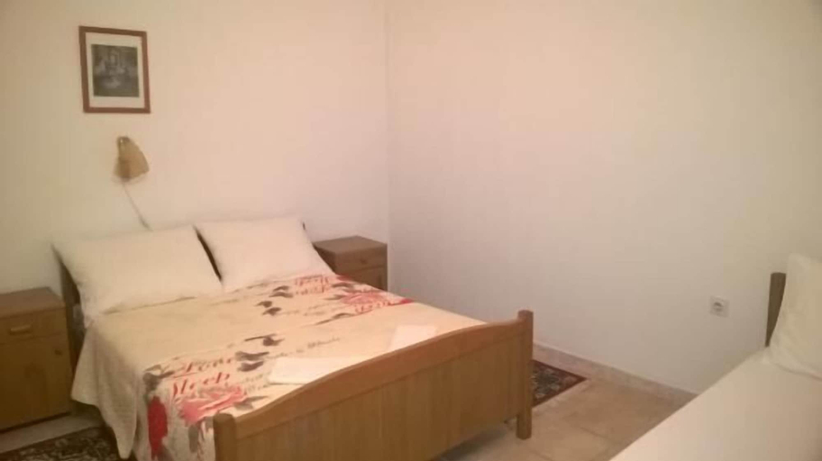 Bedroom 2, Apartments Mirjana, Marina
