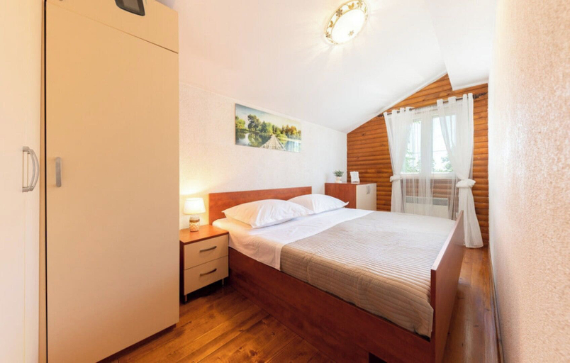 Room 4, House Anteana, Vrlika