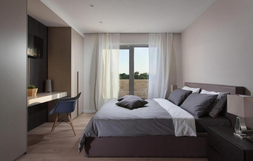 Bedroom 3, Villa Royal Green, Raša