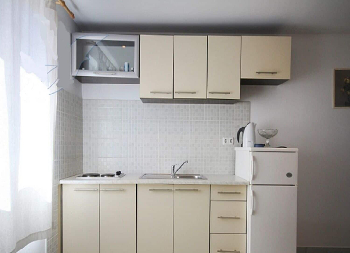 Others 5, Apartments Stosa, Nin