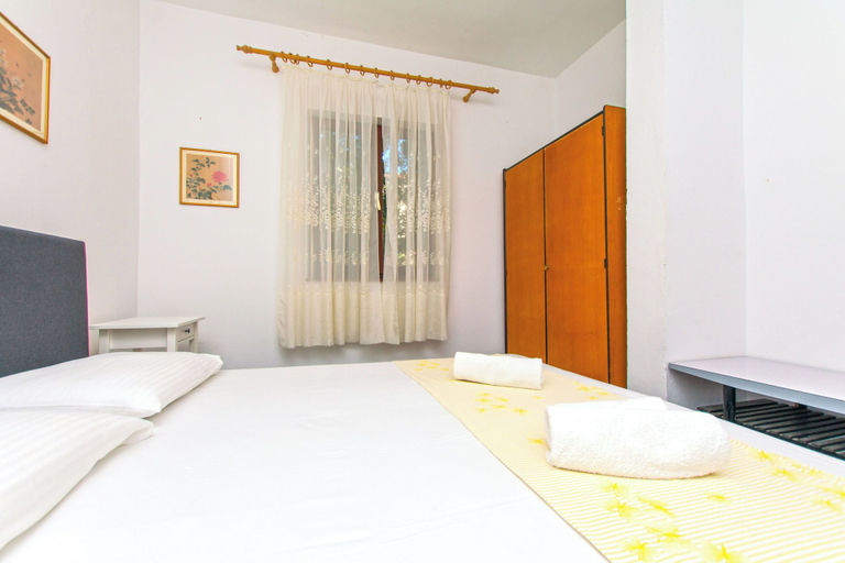 Bedroom 2, Apartments Maja, Biograd na Moru