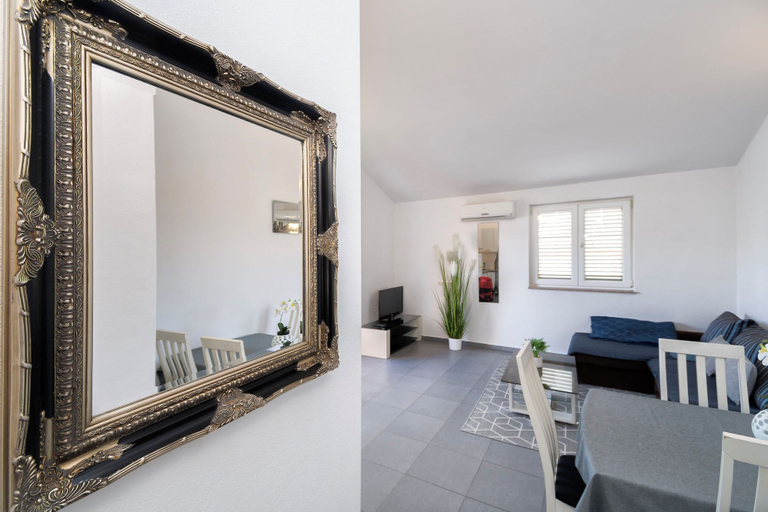 Hallway 3, Apartment Massimo Brooklyn, Vodice