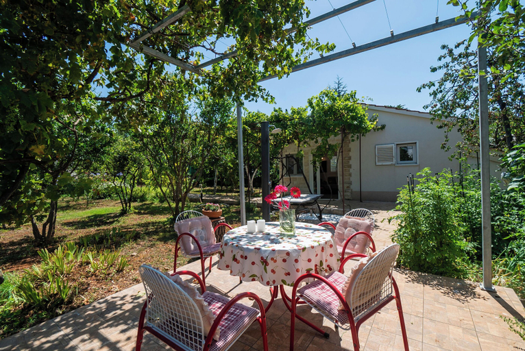 Building design 3, House Garden for two, Vodice