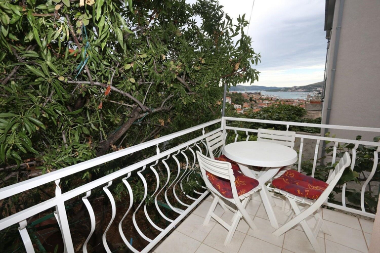 Others 5, Apartment Mare, Trogir