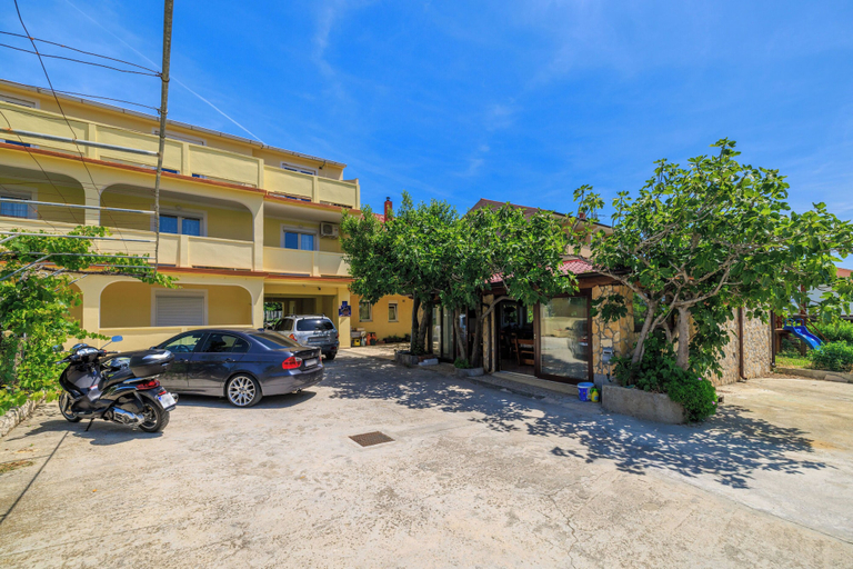 Exterior & Views 2, Apartments Milorad M, Lopar/Supetarska Draga
