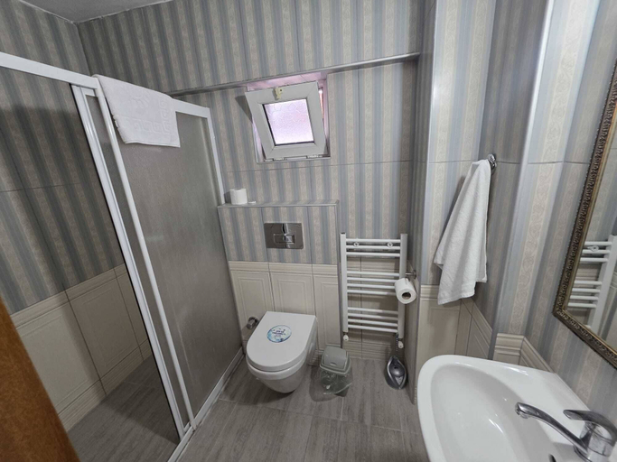 Bathroom 5, Gizem Pansiyon, Merkez