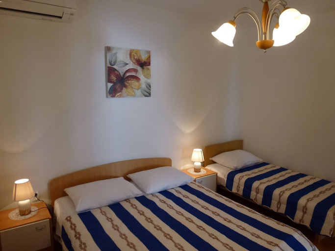 Room 3, Apartments Sunset, Omiš