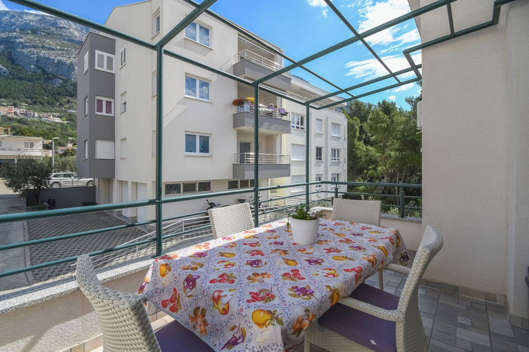 Others 5, Apartments Jovize, Makarska