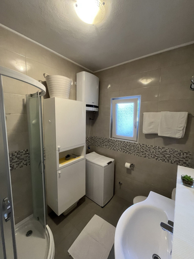 Bathroom, Apartment Slavica, Orebić