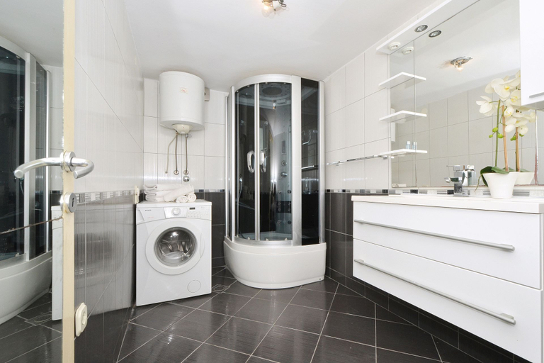 Bathroom 3, Apartment Irvin, Trogir