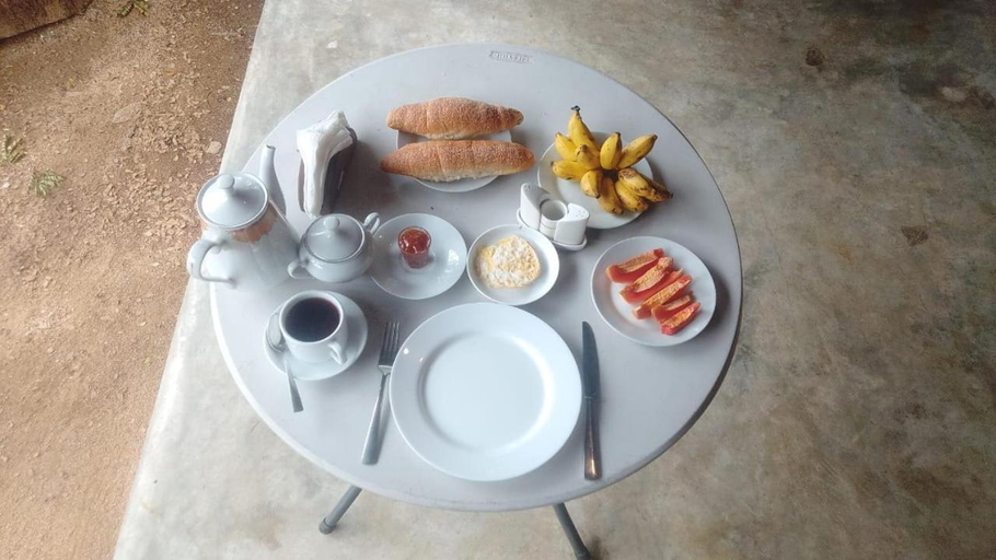 Food & Drinks 5, Nature Hub Koslanda Holiday House, Hildummulla
