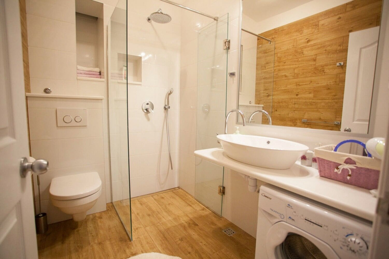 Bathroom 4, Apartments Palmina, Makarska