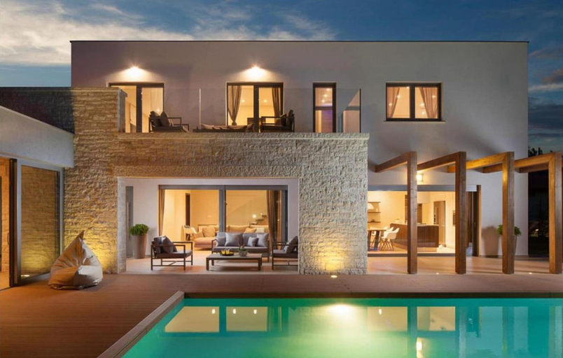 Sport & Beauty 5, Villa Royal Green, Raša