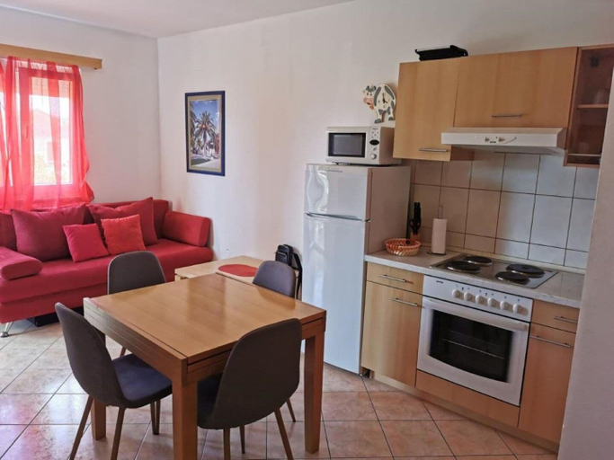Private kitchen 2, Apartment Katy, Seget