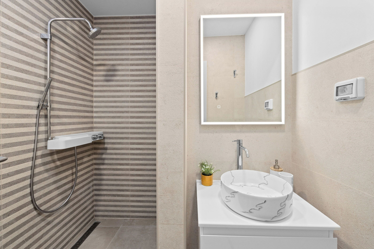 Bathroom 5, Villa Casa Dika, Marčana