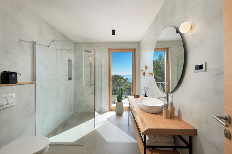Bathroom 3, Villa Bianka, Jelsa