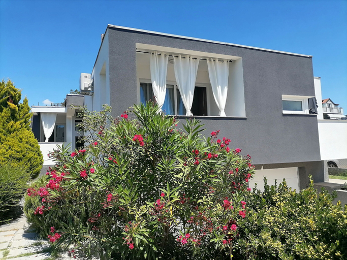 Exterior & Views 2, Apartments Dora 2, Bibinje