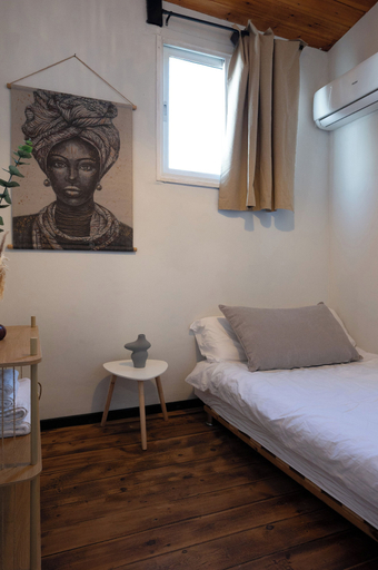 Bedroom 2, The urban chalet