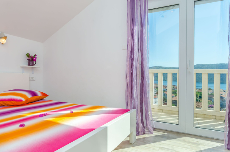 Bedroom 2, Apartment Karolina, Marina