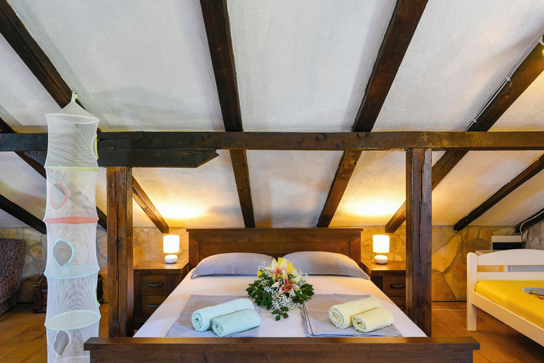 Bedroom 2, Apartments Vida With Garden, Orebić