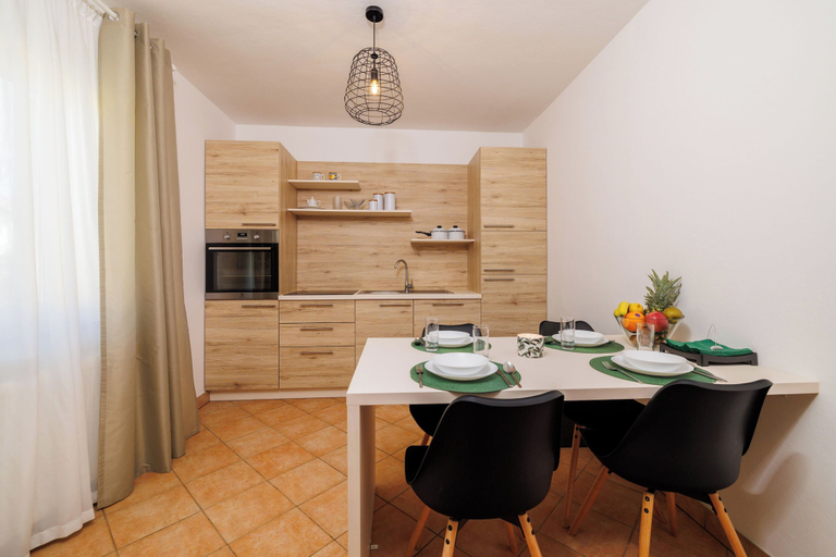 Private kitchen 4, Apartments Sofija, Fužine