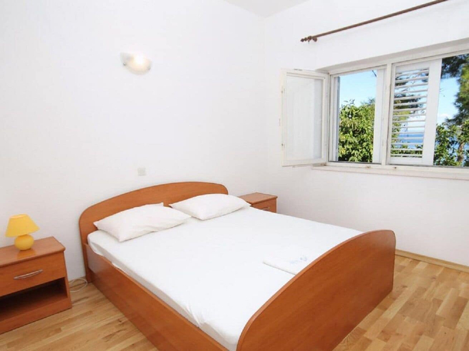 Room 5, Apartments Amalija, Lumbarda