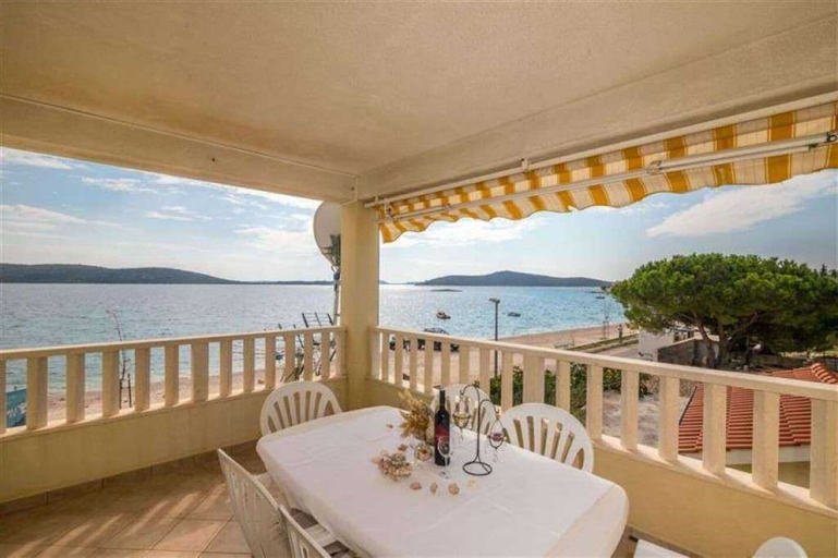 Others 4, Apartment Mer, Marina