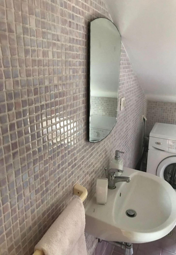 Bathroom 3, Apartments Azur, Ilovik