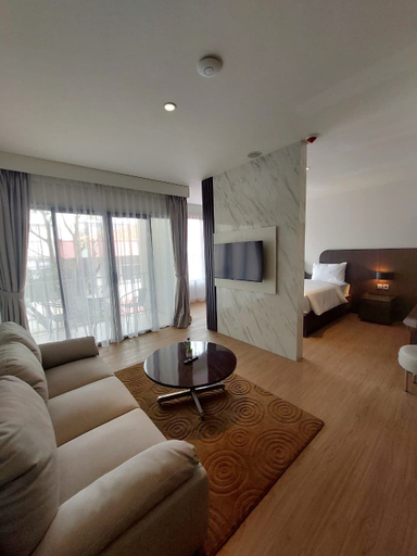 HOTEL IMAM BONJOL Room Type - Suite