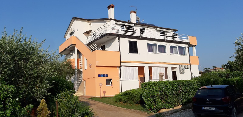 Building design 5, Apartments Emil, Umag